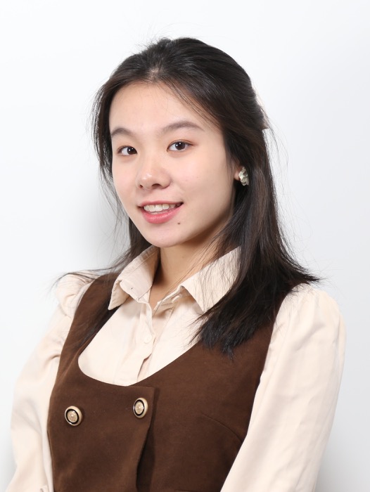 Portrait of Zhiyue Mo